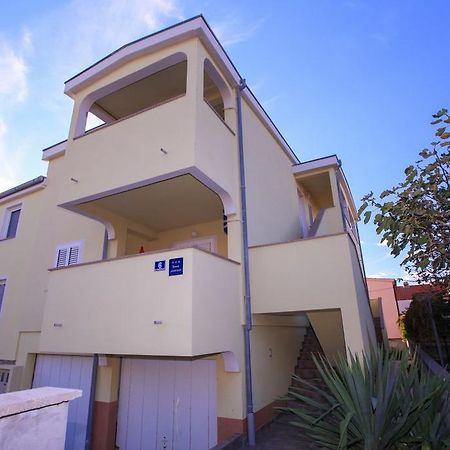 Apartments Franc Povljana Kültér fotó